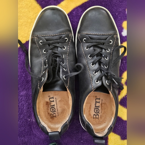 Born Other - Men's Born size 9M shoes